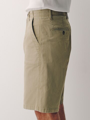 Regular Pantalon Next en gris