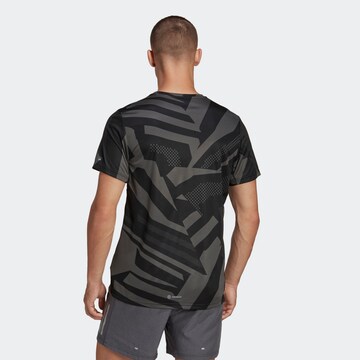 ADIDAS PERFORMANCE Funksjonsskjorte 'Own The Run Seasonal' i svart