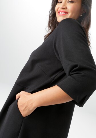 Aniston Kleid in Schwarz