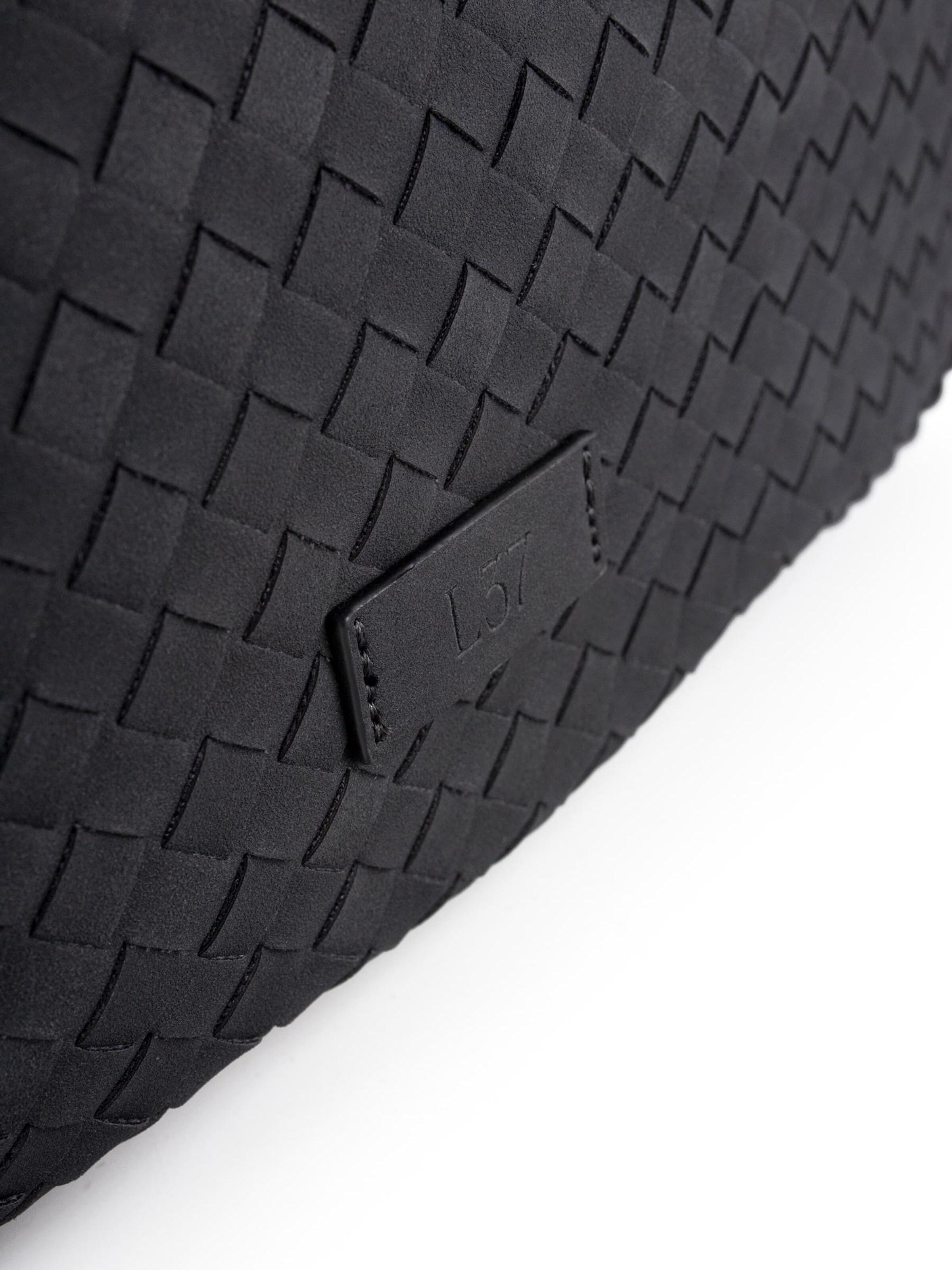 L37 HANDMADE SHOES Handbag in Black