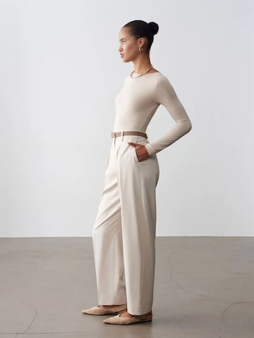 regular Pantaloni di Dilvin in beige