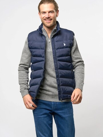 U.S. POLO ASSN. Vesta ' Eugene ' – modrá: přední strana