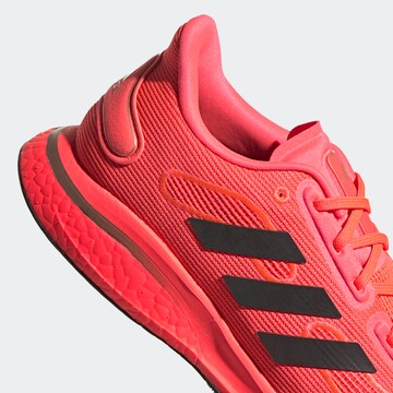 ADIDAS SPORTSWEAR Buty do biegania 'Supernova' w kolorze czerwony