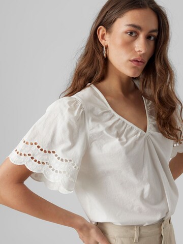 Camicia da donna 'SIV' di VERO MODA in bianco