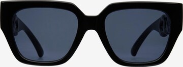 PIECES Солнцезащитные очки 'LOLA' в Черный