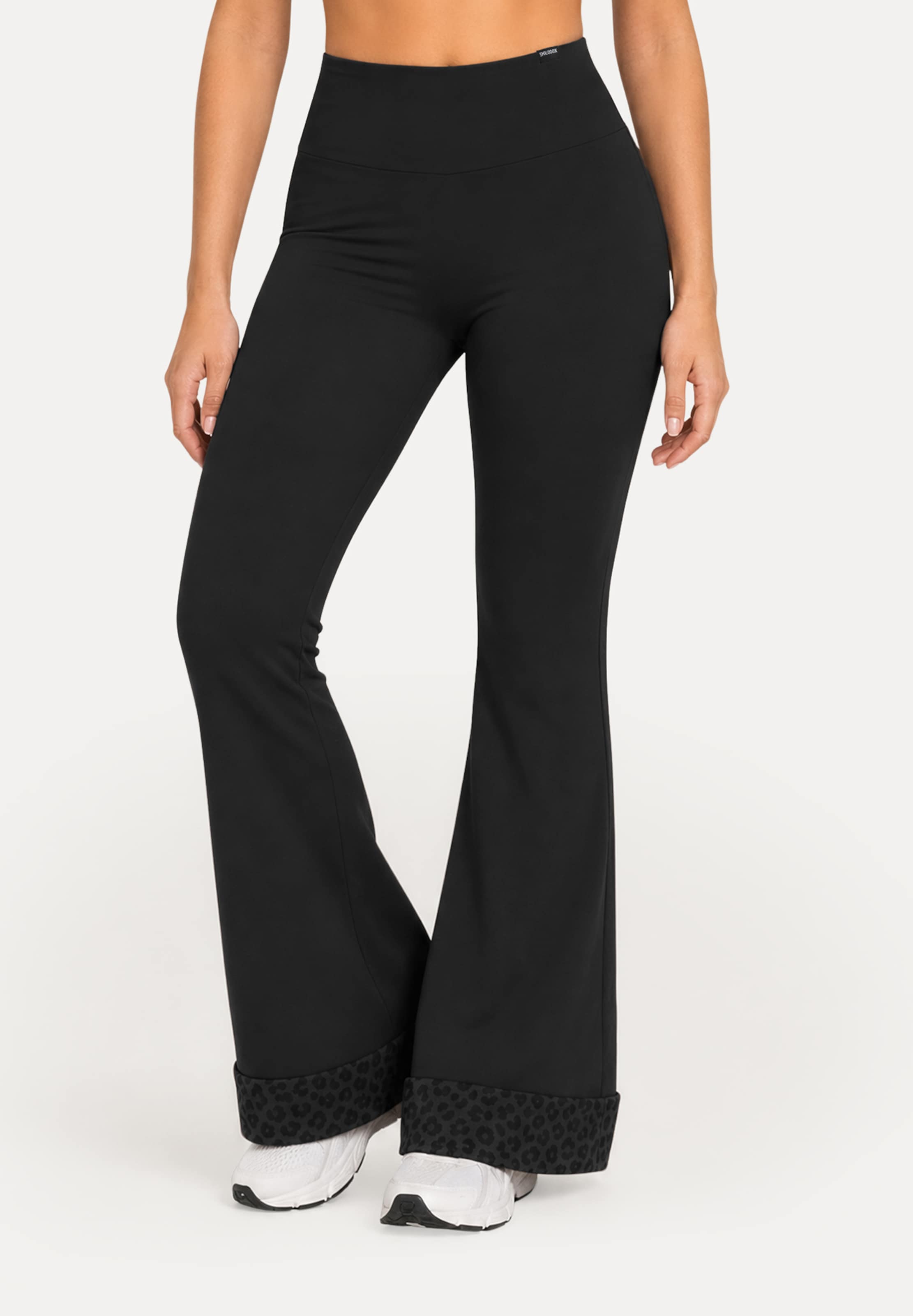 Coupe slim Leggings ' Lithara Solid ' Smilodox en noir