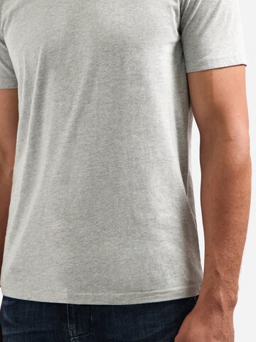 No Excess T-Shirt in Grau