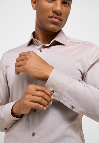 ETERNA Slim Fit Businesshemd in Beige