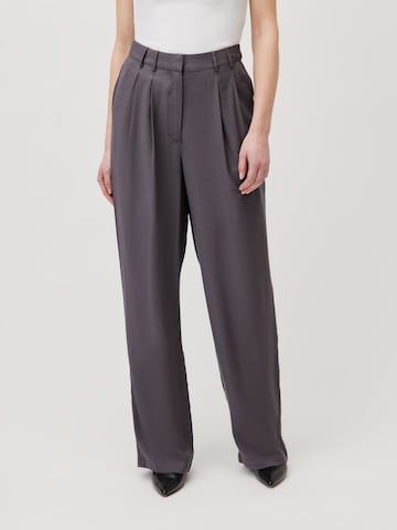 LeGer by Lena Gercke Wide leg Pleat-Front Pants 'Draco' in Grey: front