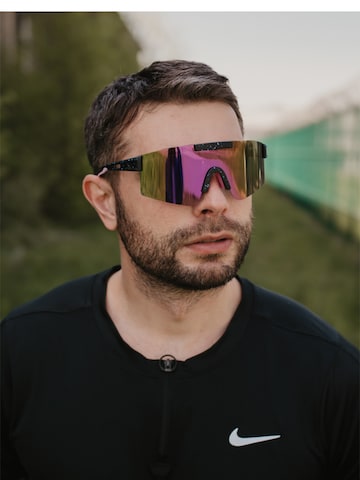 VEYREY Sunglasses in Black