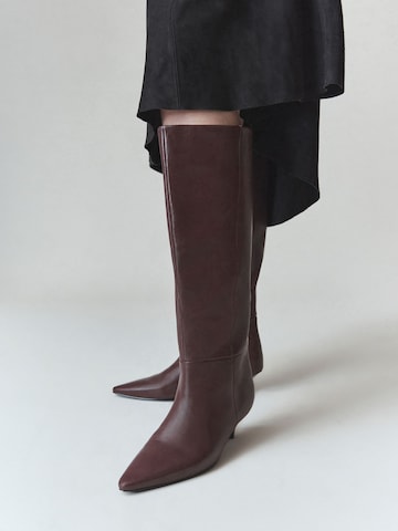 Next Boot 'Forever Comfort' in Red