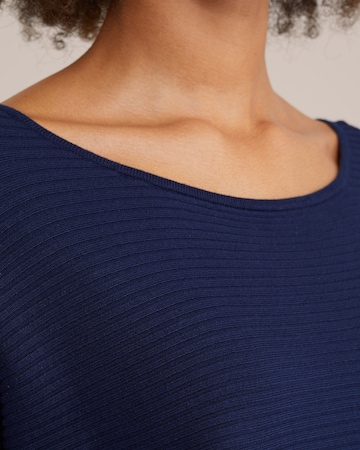 WE Fashion Sweater in Blue