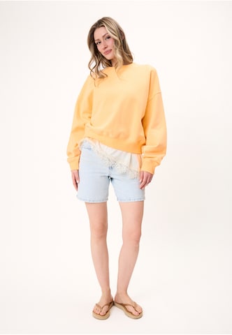 OH APRIL Sweatshirt 'Soft Life' in Orange
