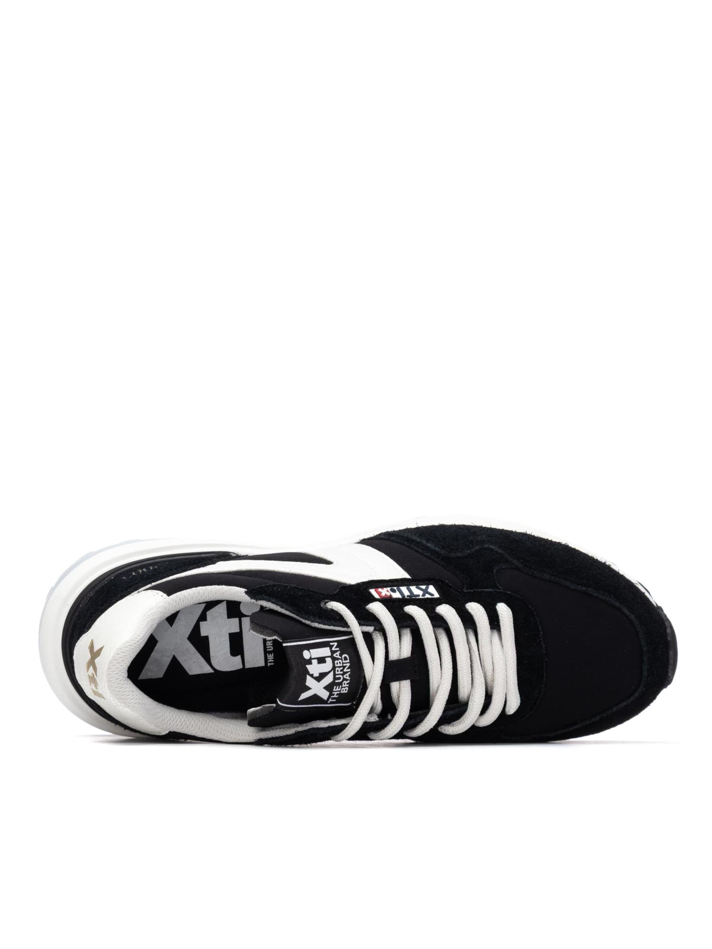 Xti Athletic Shoes in Black