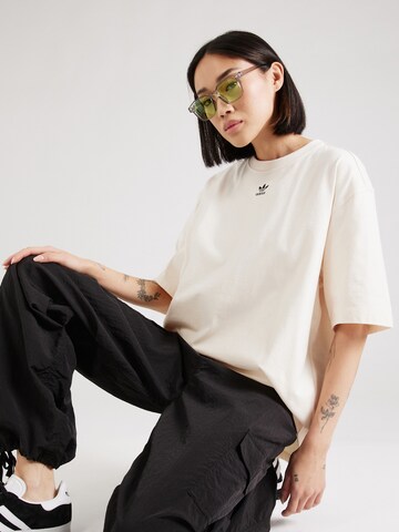 T-shirt oversize 'Adicolor Essentials' ADIDAS ORIGINALS en beige : devant
