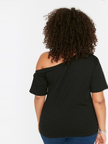 Trendyol Curve Shirt in Schwarz