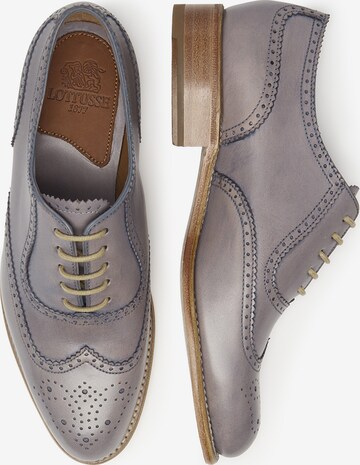 LOTTUSSE Lace-Up Shoes in Grey