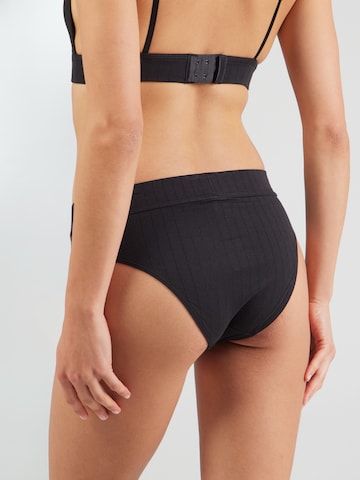 Calvin Klein Underwear Slip - fekete