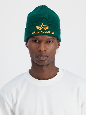 Bonnet ALPHA INDUSTRIES en vert : devant