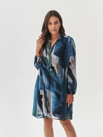 Robe-chemise ' ENNIS' TATUUM en bleu : devant