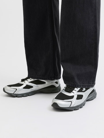 JACK & JONES Σνίκερ χαμηλό 'JFWEDGE' σε ασημί