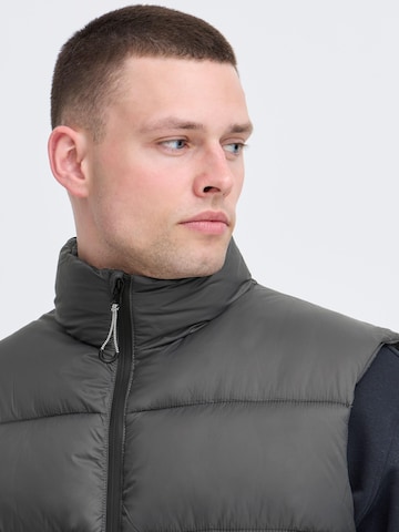 Gilet ' BHEIDEN ' BLEND en gris