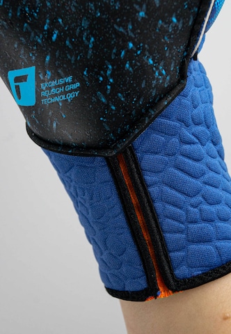 REUSCH Athletic Gloves in Blue