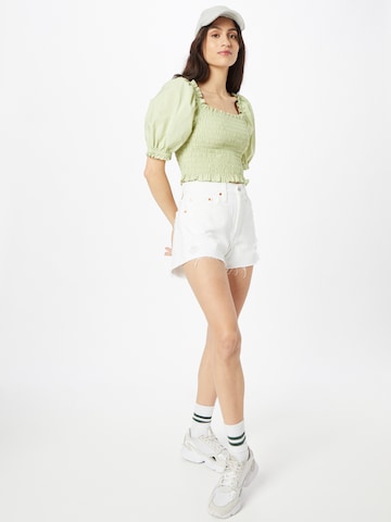LEVI'S ® Blouse 'Rey Smocked SS Blouse' in Groen