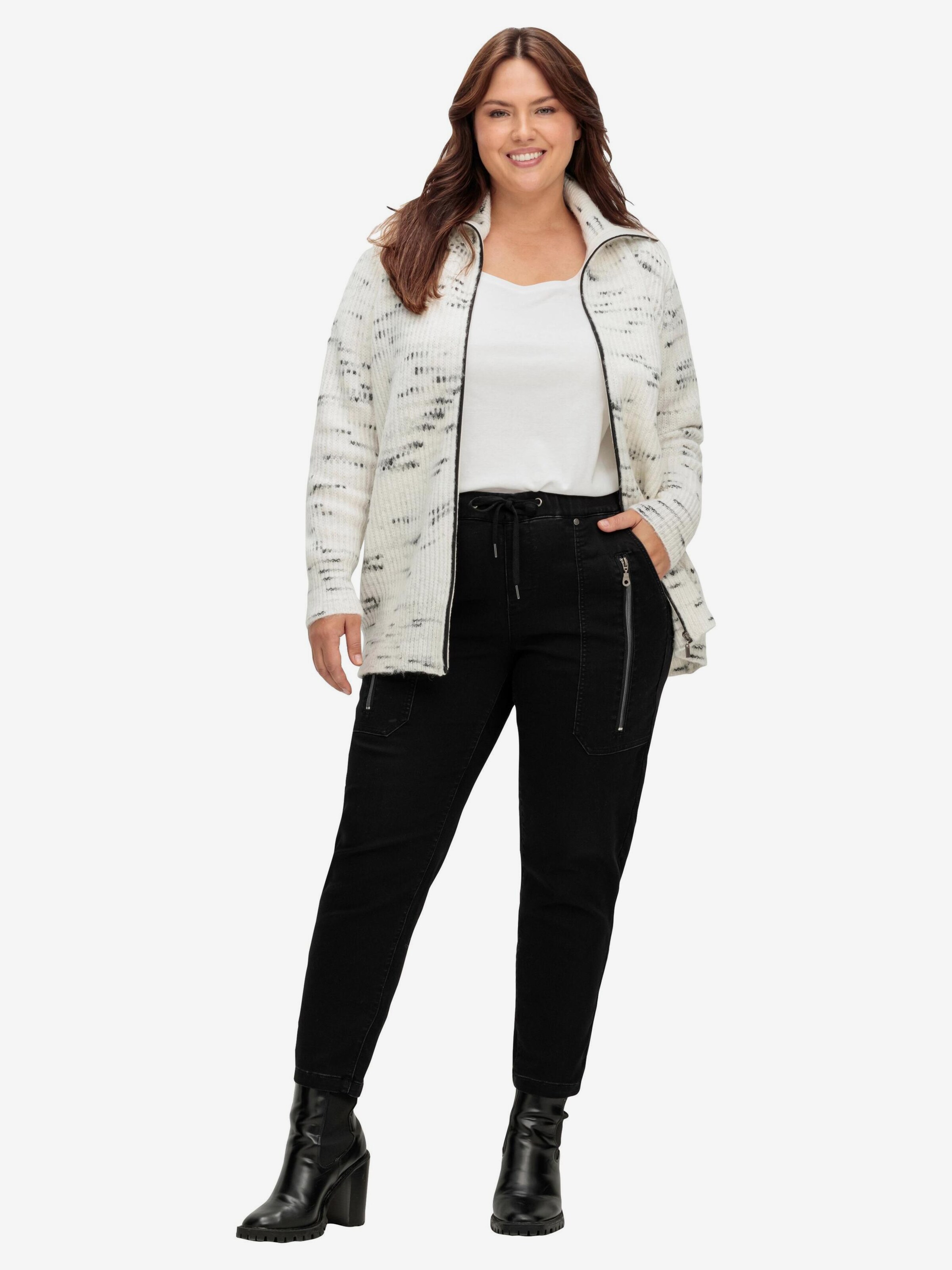 SHEEGO Strickjacke in Offwhite | ABOUT YOU | Cardigans
