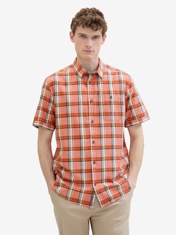 Coupe regular Chemise TOM TAILOR en orange : devant