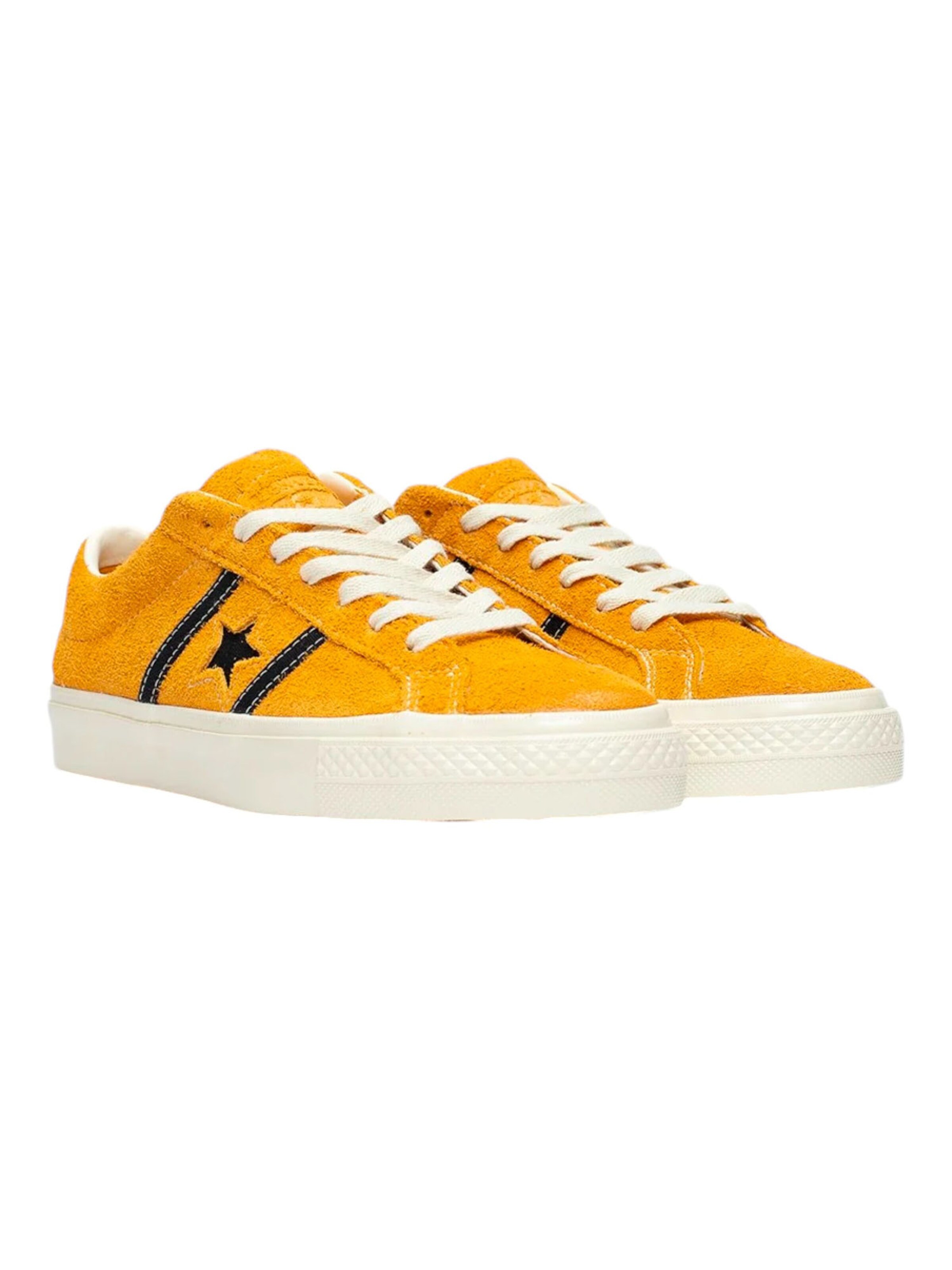 Baskets basses 'ONE STAR ACADEMY PRO' CONVERSE en jaune
