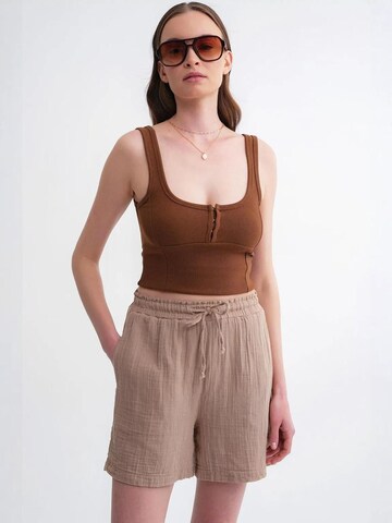 MixRay - Perna larga Calças em bege