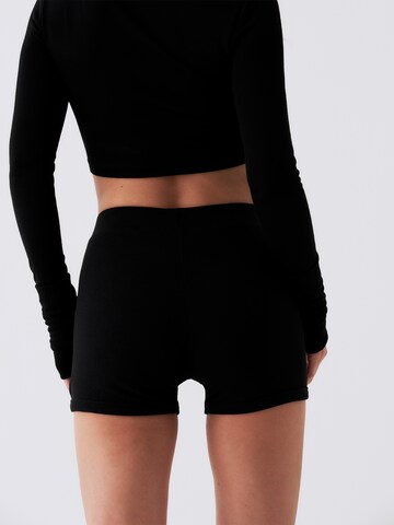 RÆRE by Lorena Rae Skinny Kalhoty 'Sina' – černá