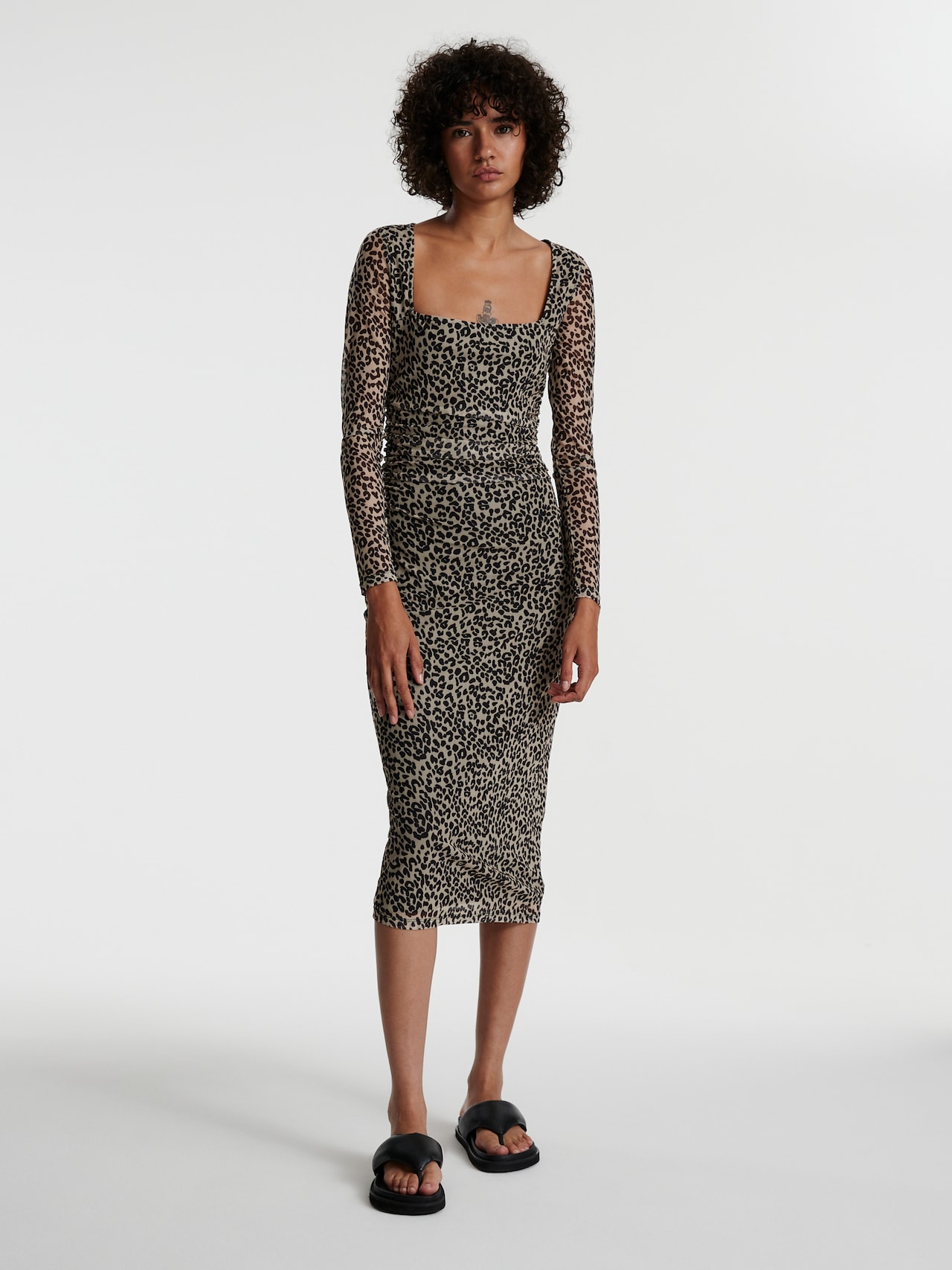 EDITED Produkte Kleid 'Ulka' mischfarben