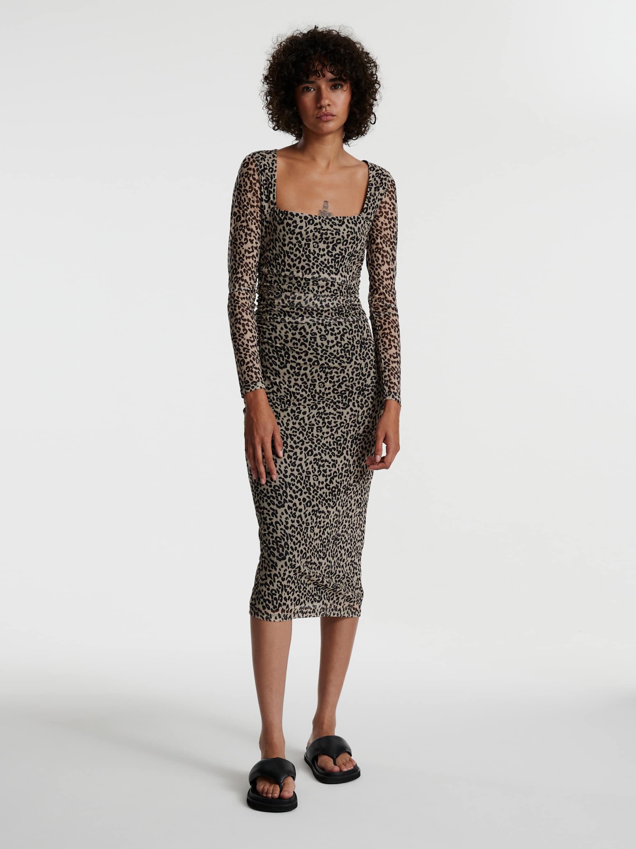 EDITED Produkte Kleid 'Ulka' mischfarben