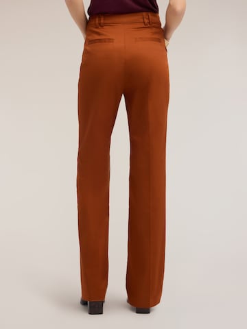 MOTIVI - Acampanado Pantalón en naranja