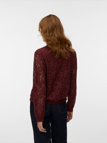 VERO MODA Kurtka przejściowa 'VMHONEY' w kolorze czerwony