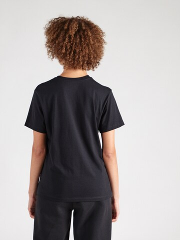 new balance T-Shirt in Schwarz