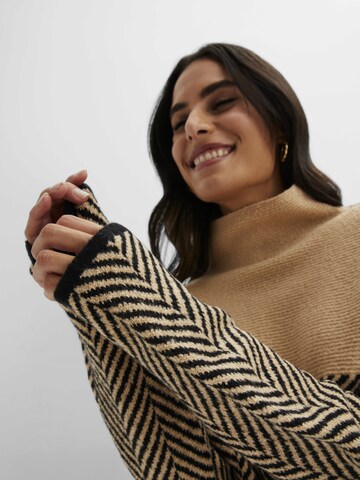 bonprix Sweter w kolorze beżowy