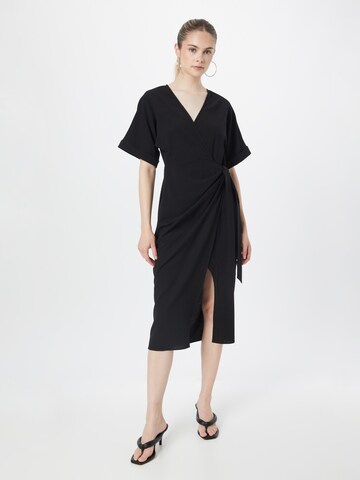 Robe NA-KD en noir : devant