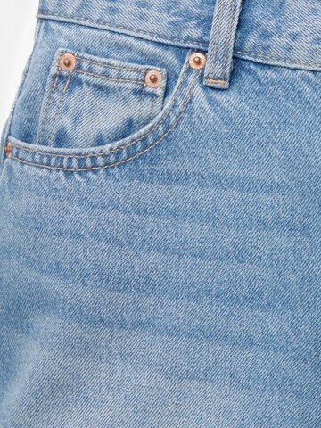 Pull&Bear Regular Jeans in Blue