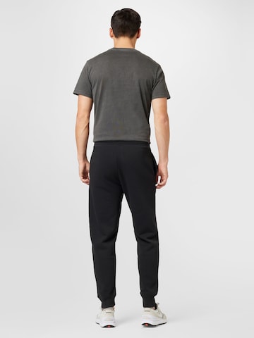 Tapered Pantaloni de la GAP pe albastru