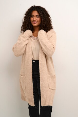 KAFFE CURVE Cardigan 'Lioma' i beige: forside