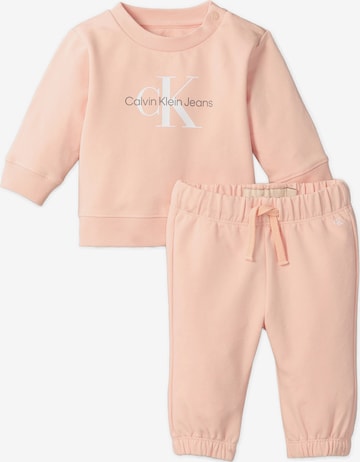 Calvin Klein Jeans Sweatsuit in Pink: front