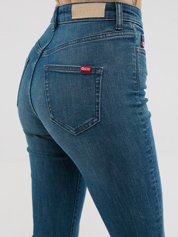 BIG STAR Flared Jeans 'CLARA' in Blauw