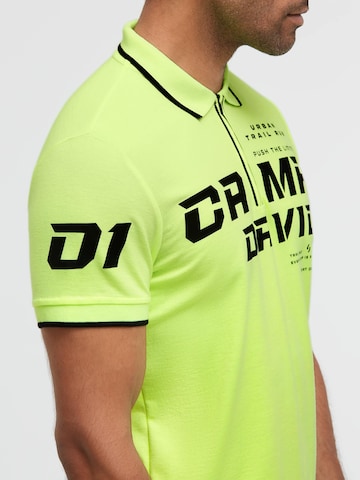 CAMP DAVID T-shirt i gul