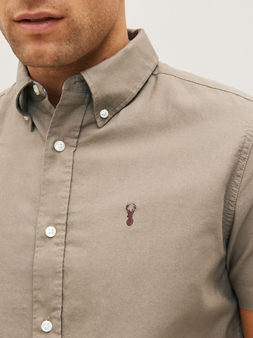Regular fit Camicia di Next in beige