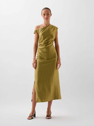 Robe ' ' Scalpers en vert : devant