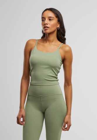 T-shirt ' ' Urban Classics en vert : devant