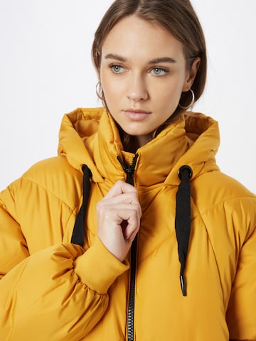 VERO MODA Winter jacket 'BEVERLY' in Yellow